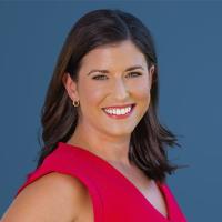 Caitlin Burke Headshot